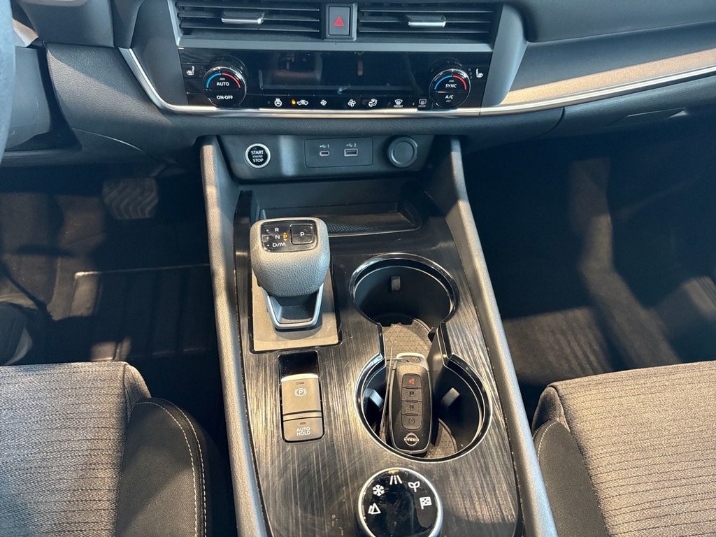 Nissan rogue SV 2023 à Montreal, Québec - 13 - w1024h768px