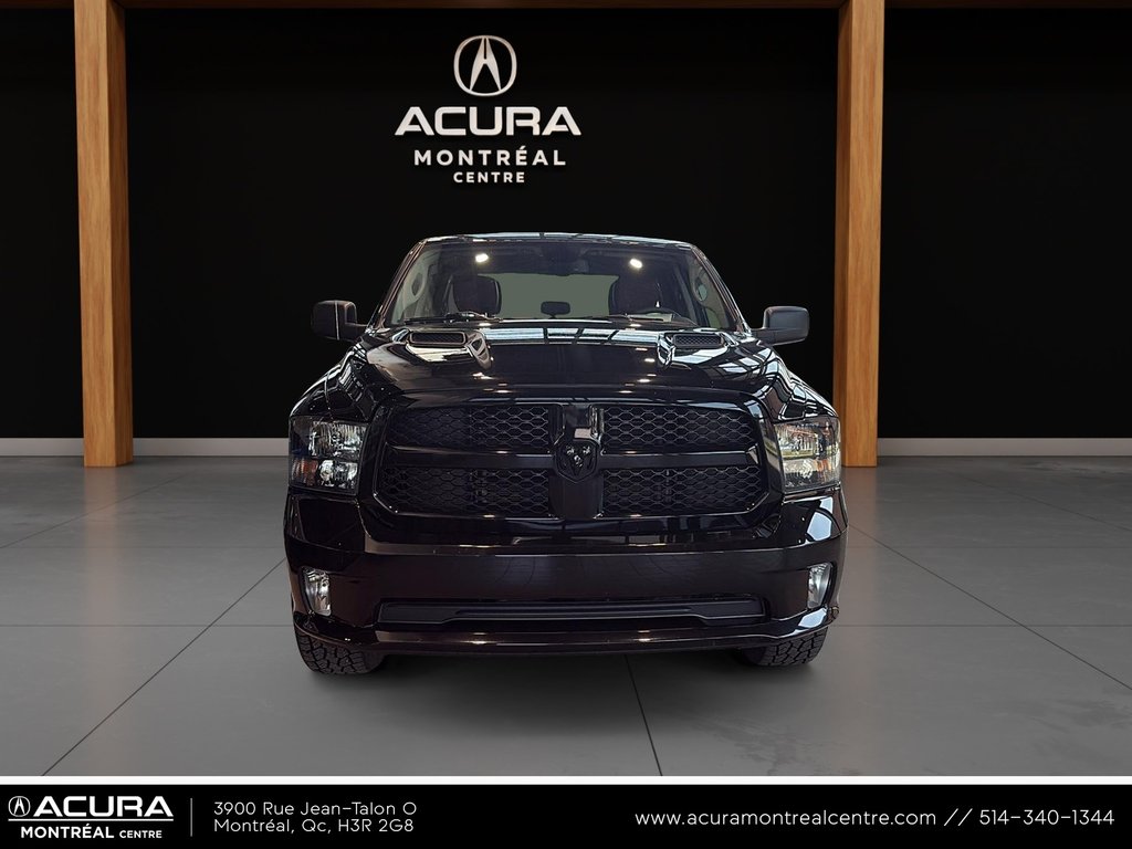 Ram 1500 Classic Express 2021 à Montreal, Québec - 2 - w1024h768px