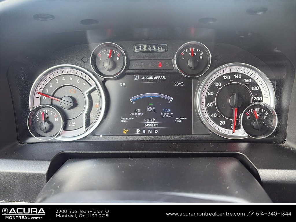 Ram 1500 Classic Express 2021 à Montreal, Québec - 12 - w1024h768px