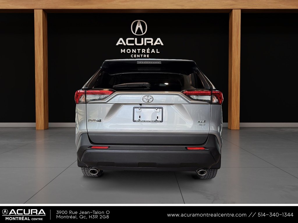 Toyota RAV4 XLE 2024 à Montreal, Québec - 3 - w1024h768px