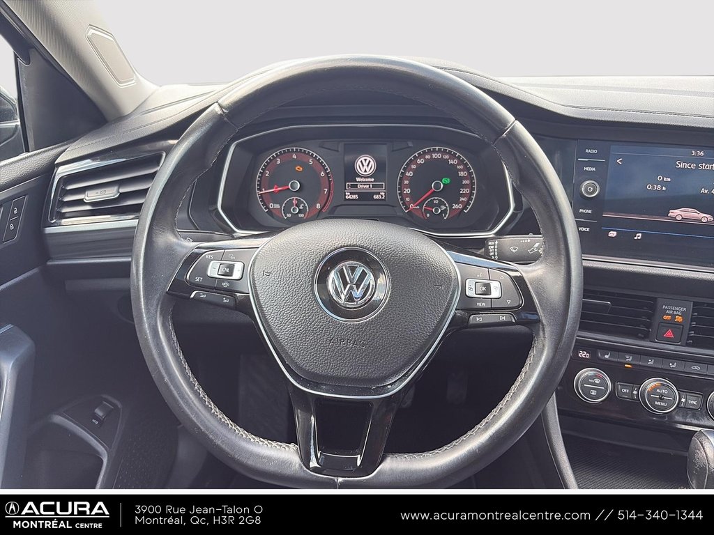 2019 Volkswagen Jetta Highline in Montreal, Quebec - 11 - w1024h768px