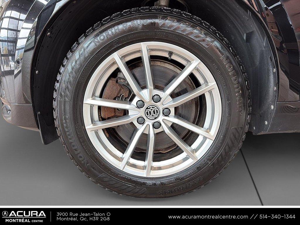 2023 Volvo XC60 Ultimate Dark Theme in Montreal, Quebec - 6 - w1024h768px