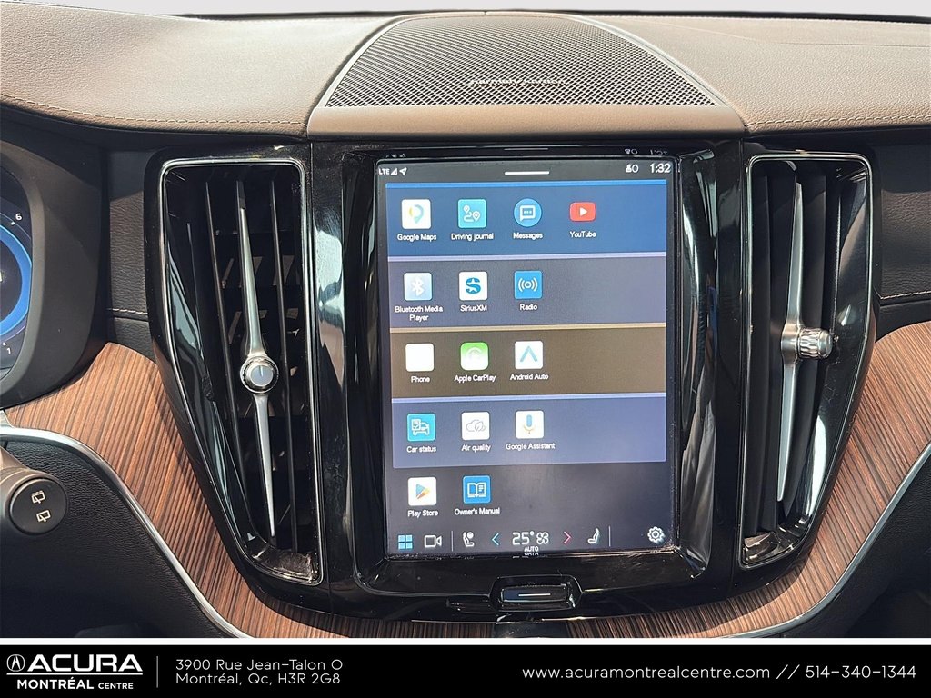 2023 Volvo XC60 Ultimate Dark Theme in Montreal, Quebec - 19 - w1024h768px
