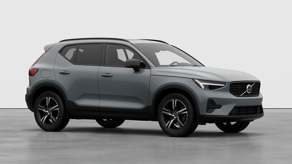 Volvo XC40 Core (Dark Theme) 2026-2