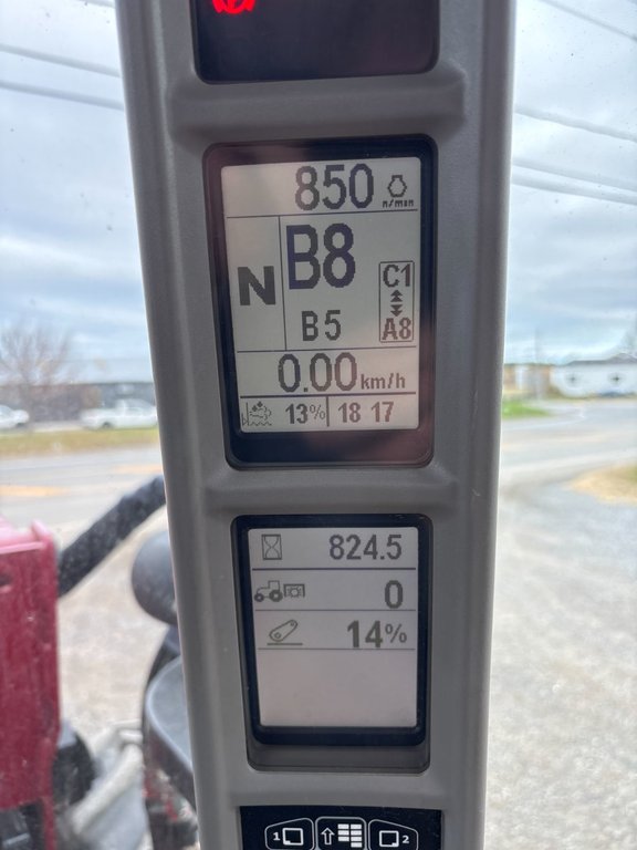 Case IH Maxxum 150  2021 à Cacouna, Québec - 7 - w1024h768px