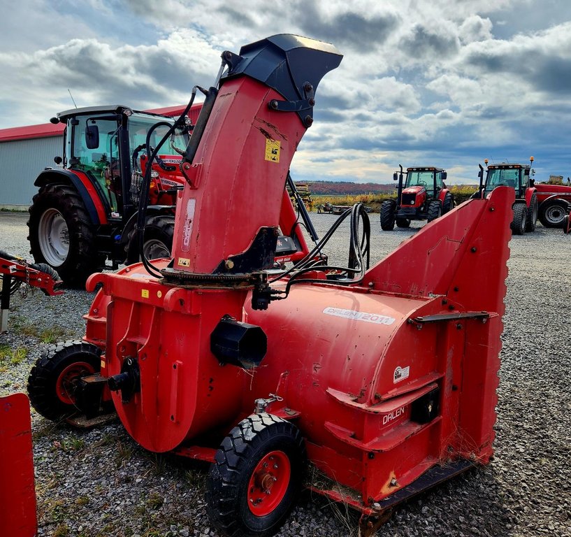 2014  2011 in Cacouna, Quebec - 1 - w1024h768px