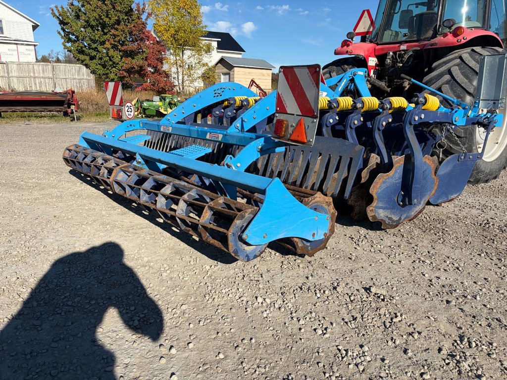 2018 Farmet Discomat 3.5 in Cacouna, Quebec - 5 - w1024h768px