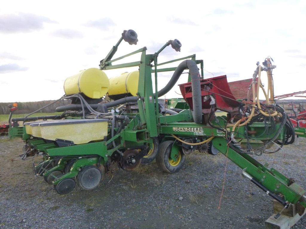 John Deere 1780  2000 à Cacouna, Québec - 6 - w1024h768px