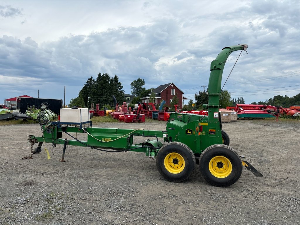 John Deere 3975  2012 à Cacouna, Québec - 3 - w1024h768px