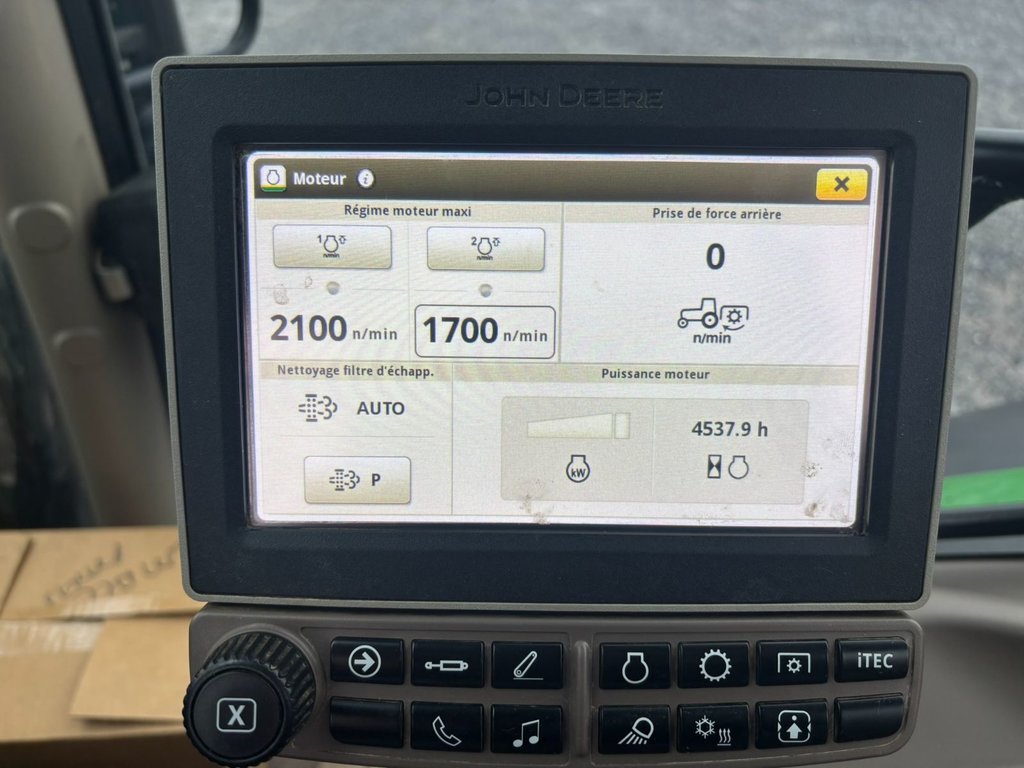 2017 John Deere 6120R in Cacouna, Quebec - 8 - w1024h768px