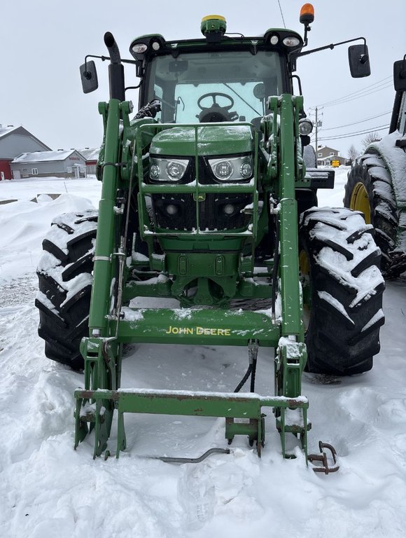 2017 John Deere 6120R in Cacouna, Quebec - 3 - w1024h768px