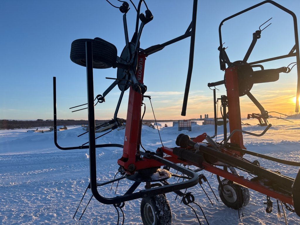 2020 KUBOTA TE4052T in Cacouna, Quebec - 5 - w1024h768px