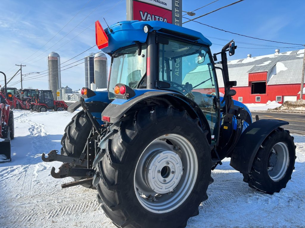 Landini 5H110  2013 à Cacouna, Québec - 5 - w1024h768px