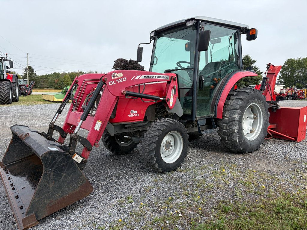 2013 MASSEY FERGUSON 1643 in Cacouna, Quebec - 3 - w1024h768px