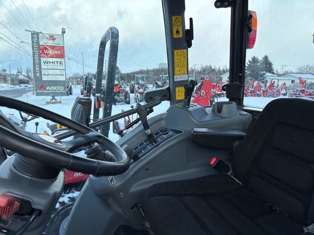 2019 MASSEY FERGUSON 1760M in Cacouna, Quebec - 6 - w1024h768px