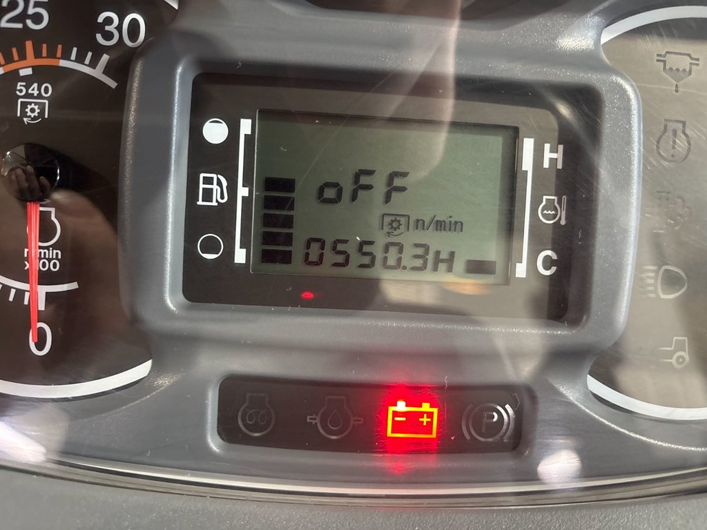 MASSEY FERGUSON 2850M  2022 à Cacouna, Québec - 8 - w1024h768px