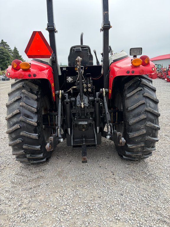 2004 MASSEY FERGUSON 5445 in Cacouna, Quebec - 4 - w1024h768px