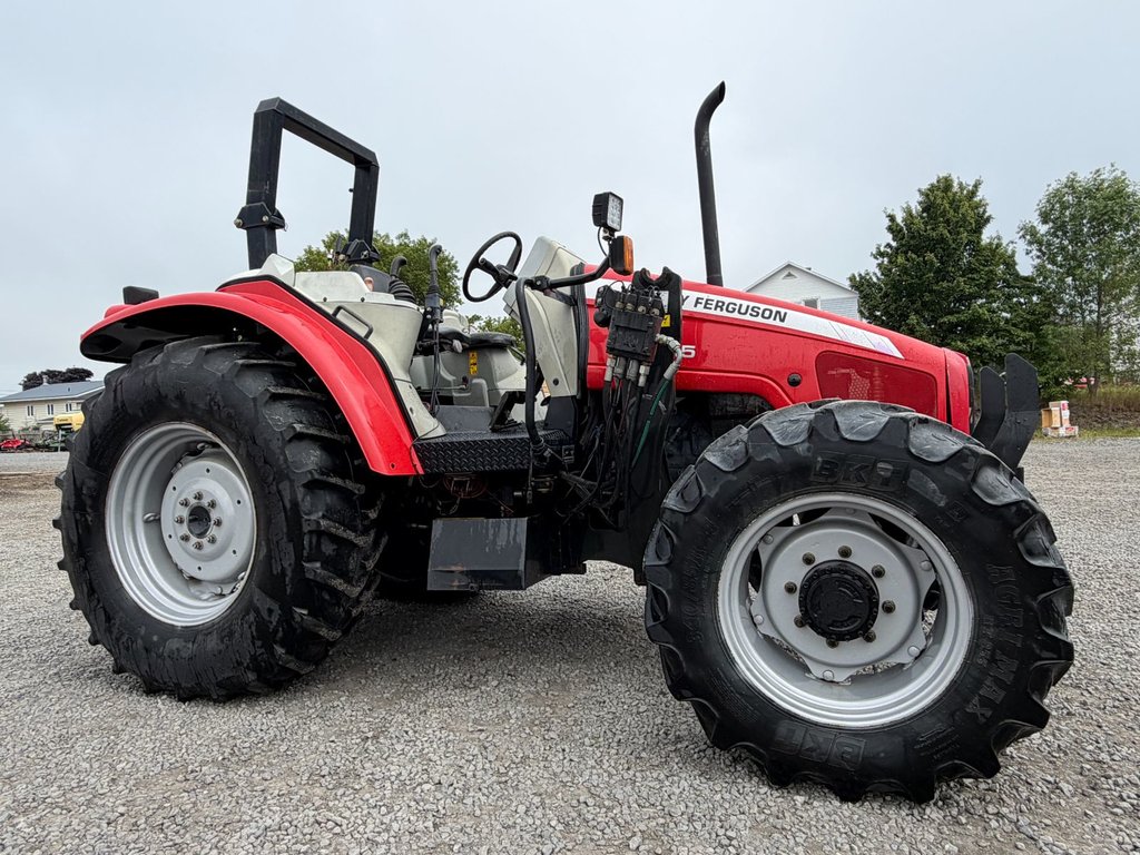 2004 MASSEY FERGUSON 5445 in Cacouna, Quebec - 5 - w1024h768px