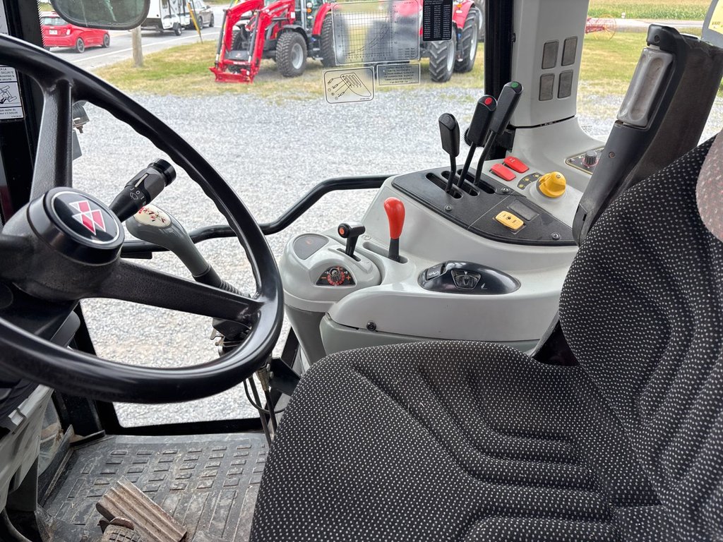 MASSEY FERGUSON 5465  2010 à Cacouna, Québec - 7 - w1024h768px