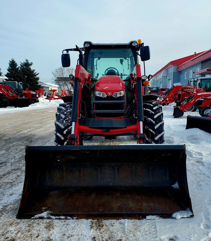 2017  6712 in Cacouna, Quebec - 3 - w1024h768px