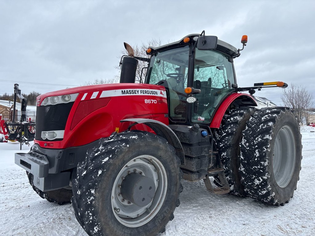 MASSEY FERGUSON 8670  2011 à Cacouna, Québec - 1 - w1024h768px