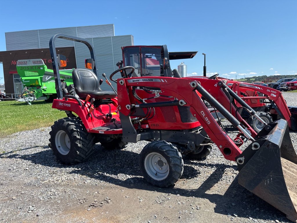 2018 MASSEY FERGUSON GC1705 in Cacouna, Quebec - 2 - w1024h768px