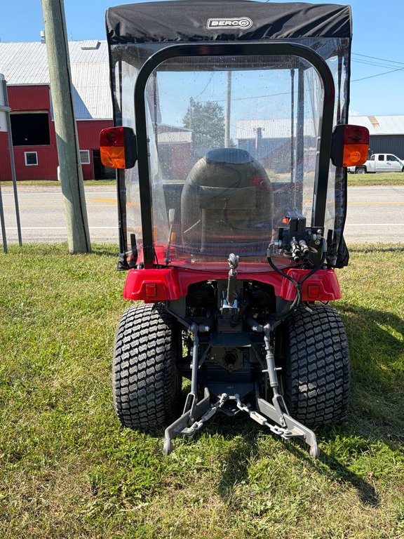 2023 MASSEY FERGUSON GC1723E in Cacouna, Quebec - 7 - w1024h768px