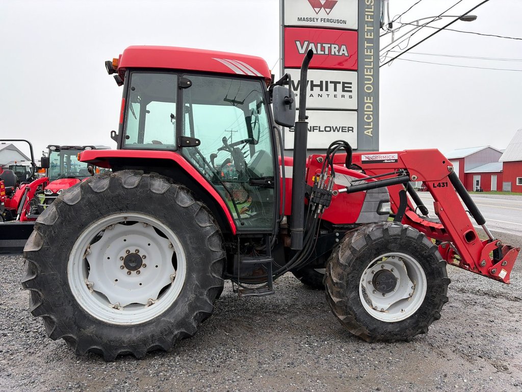 2011 MCCORMICK CX-105 in Cacouna, Quebec - 6 - w1024h768px