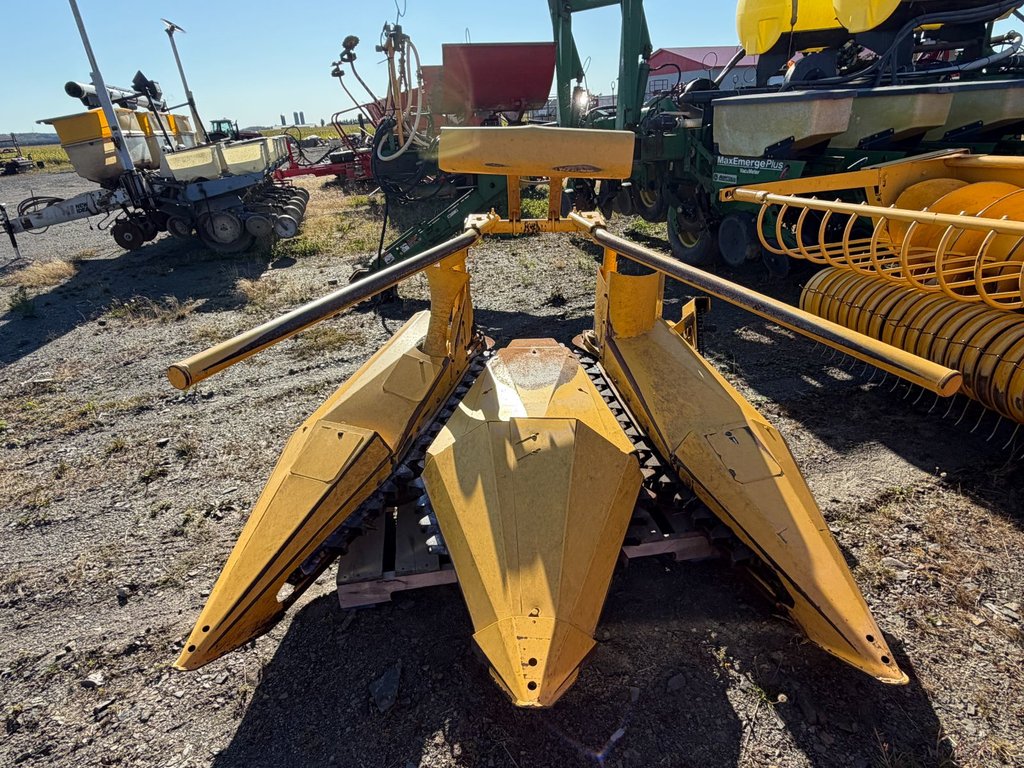 2003 New Holland FP230 in Cacouna, Quebec - 7 - w1024h768px