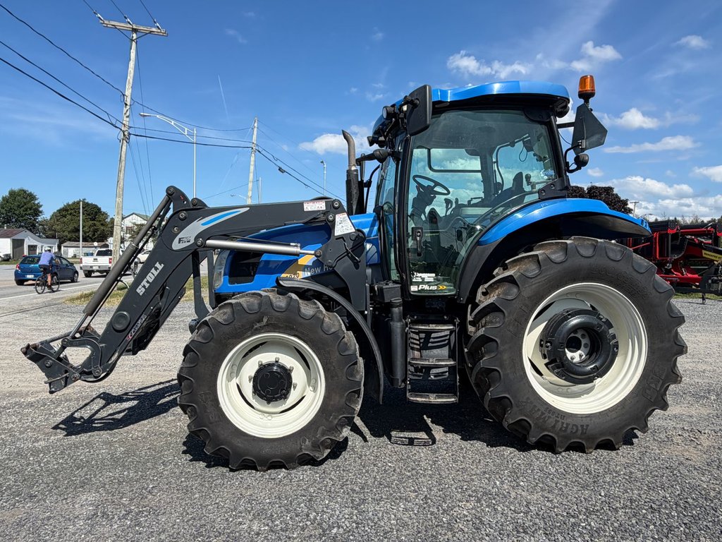New Holland T6020  2014 à Cacouna, Québec - 4 - w1024h768px
