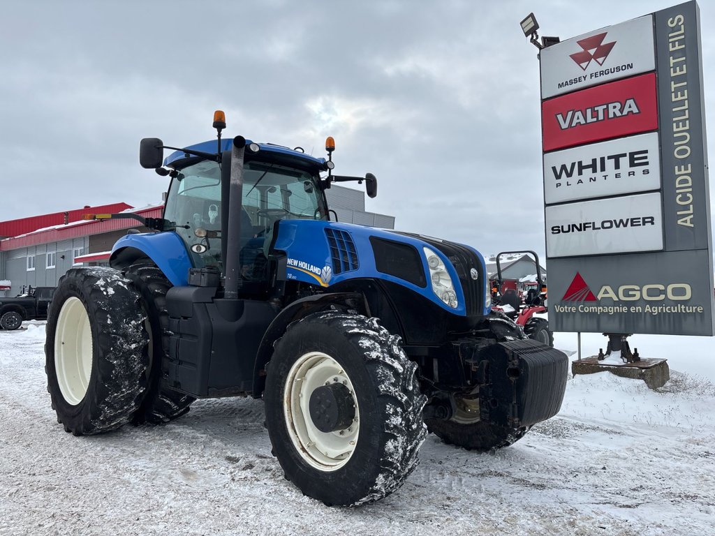 2012 New Holland T8.300 in Cacouna, Quebec - 2 - w1024h768px
