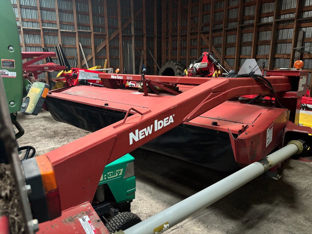 New-Idea 5212  2006 à Cacouna, Québec - 2 - w1024h768px