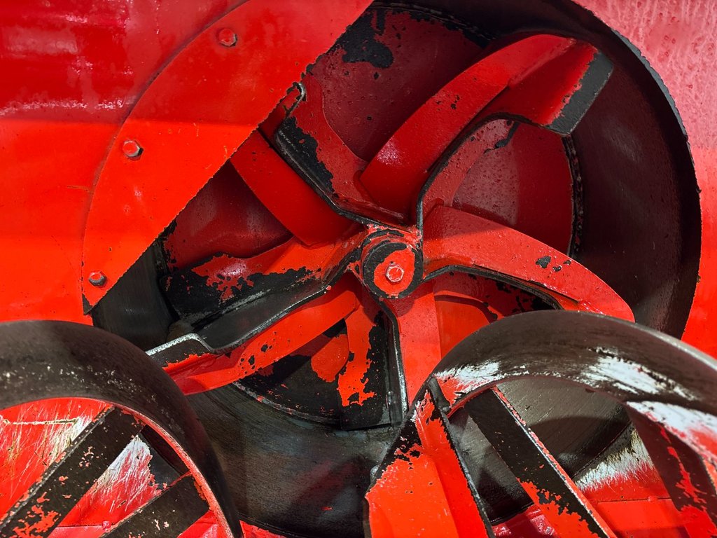 Pronovost P-920  2020 à Cacouna, Québec - 4 - w1024h768px