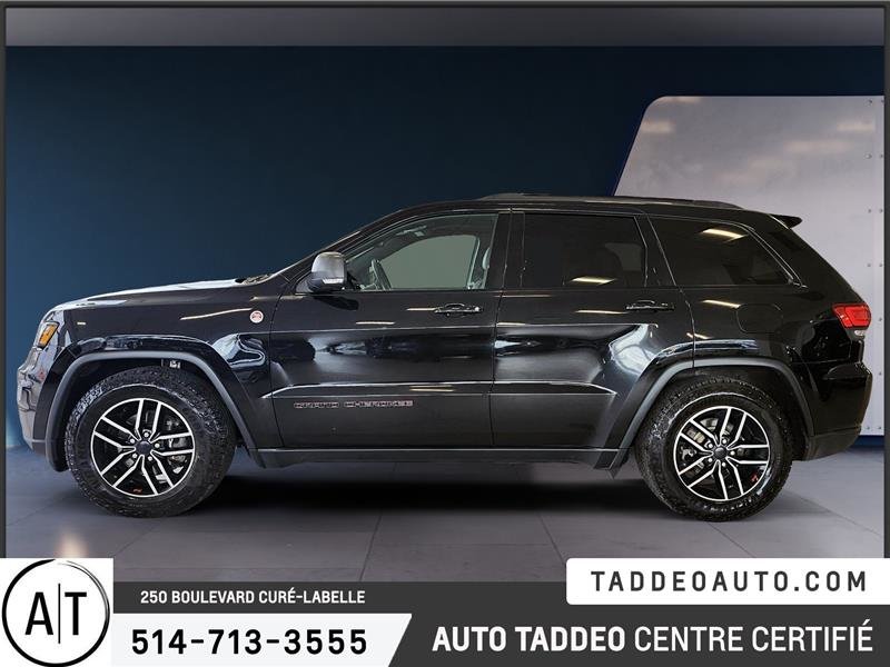 2019  Grand Cherokee 4X4 Trailhawk in Laval, Quebec - 4 - w1024h768px