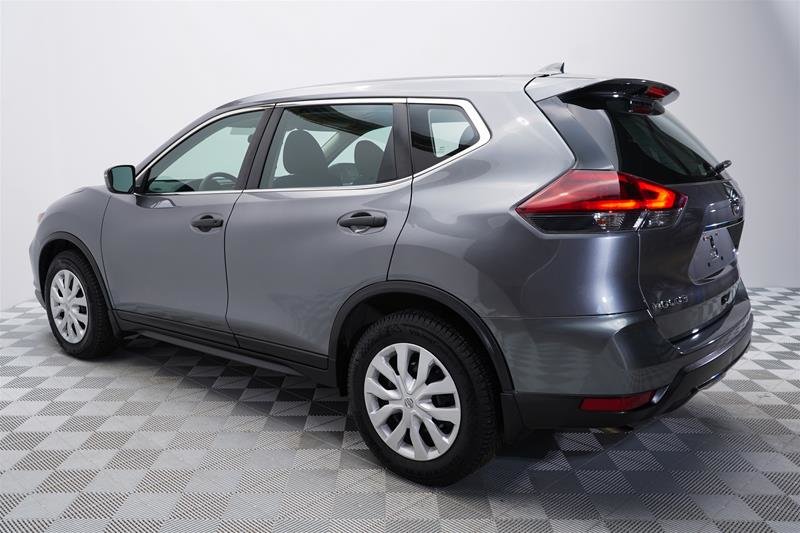 2018  Rogue S FWD CVT in Laval, Quebec - 3 - w1024h768px
