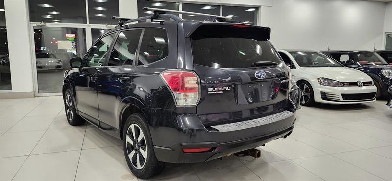 2018  Forester 2.5i Touring CVT in Laval, Quebec - 4 - w1024h768px