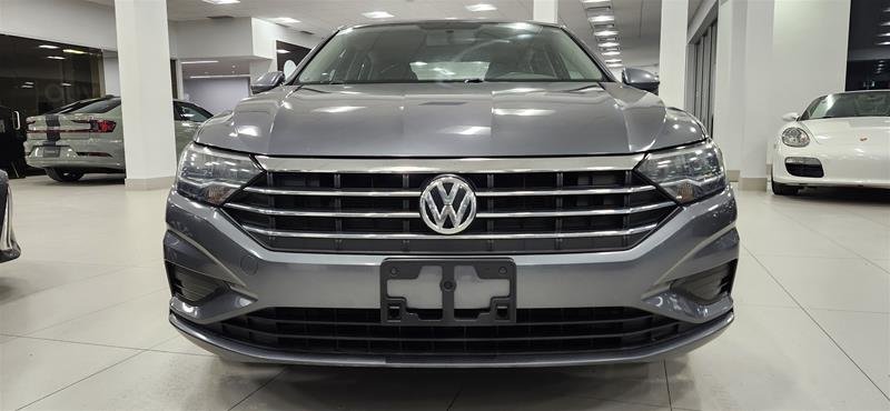2019  Jetta Comfortline 1.4t 6sp in Laval, Quebec - 2 - w1024h768px