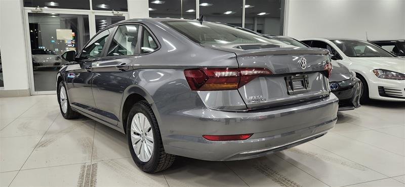2019  Jetta Comfortline 1.4t 6sp in Laval, Quebec - 4 - w1024h768px