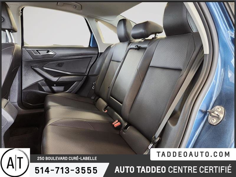 2021  Jetta Highline 1.4T 8sp at w/Tip in Laval, Quebec - 11 - w1024h768px
