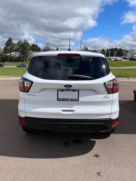 2017 Ford Escape SE in Moncton, New Brunswick - 8 - w1024h768px