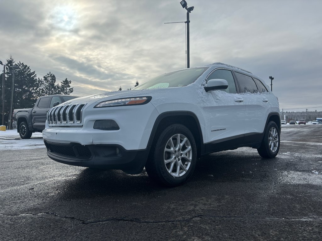 2017 Jeep Cherokee North in Fredericton, New Brunswick - 17 - w1024h768px