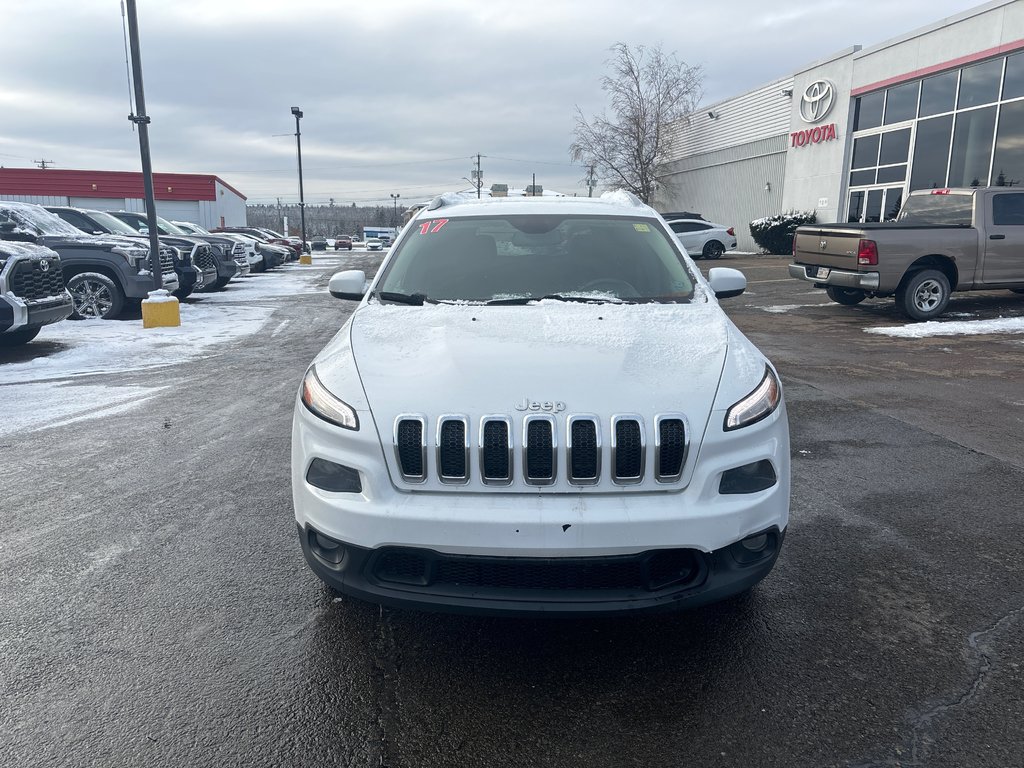 2017 Jeep Cherokee North in Fredericton, New Brunswick - 2 - w1024h768px