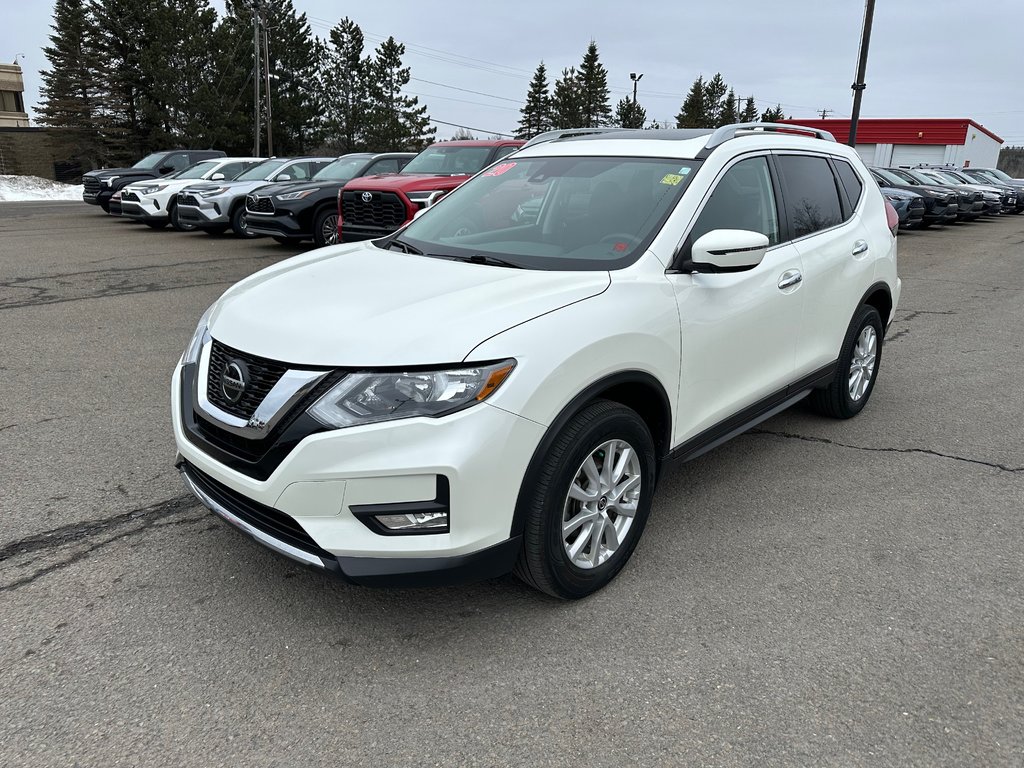 2020 Nissan Rogue in Fredericton, New Brunswick - 3 - w1024h768px
