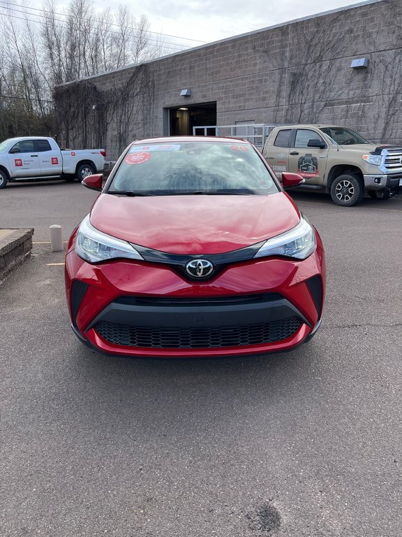 2020 Toyota C-HR LE in Moncton, New Brunswick - 4 - w1024h768px