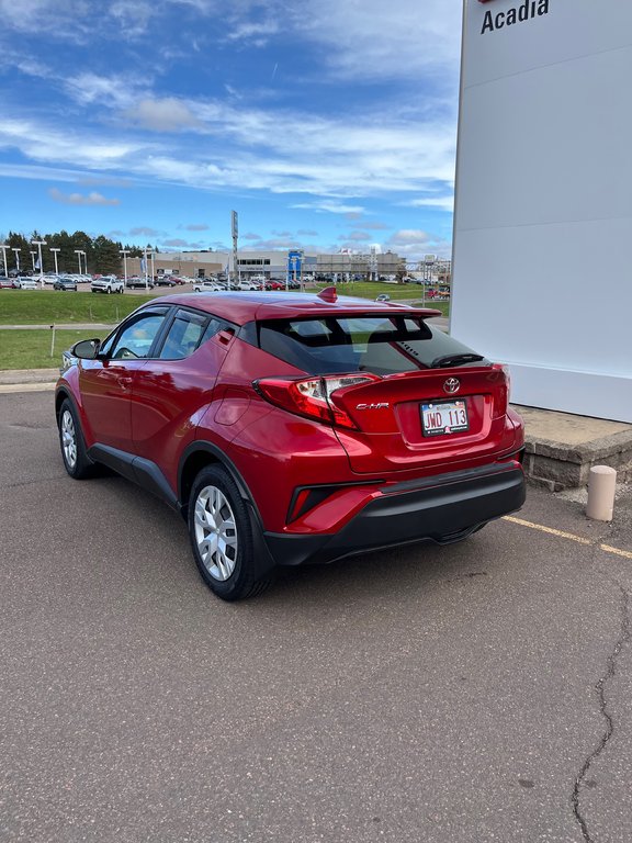2020 Toyota C-HR LE in Moncton, New Brunswick - 9 - w1024h768px