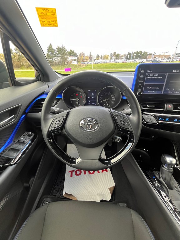 2021 Toyota C-HR XLE Premium in Moncton, New Brunswick - 10 - w1024h768px