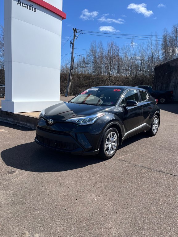2022 Toyota C-HR LE in Moncton, New Brunswick - 3 - w1024h768px