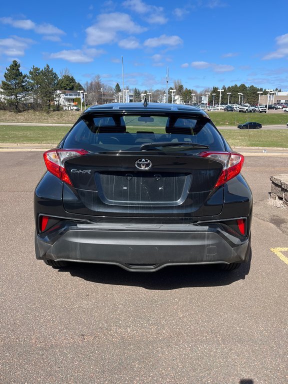 2022 Toyota C-HR LE in Moncton, New Brunswick - 8 - w1024h768px