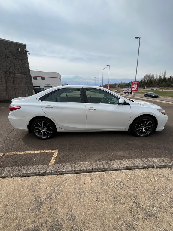 2016 Toyota Camry XSE in Moncton, New Brunswick - 6 - w1024h768px