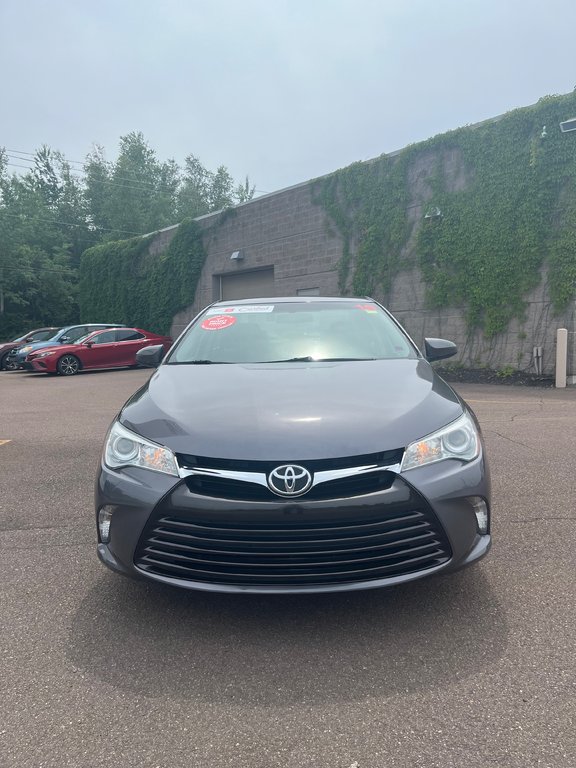 2016 Toyota Camry LE in Moncton, New Brunswick - 4 - w1024h768px